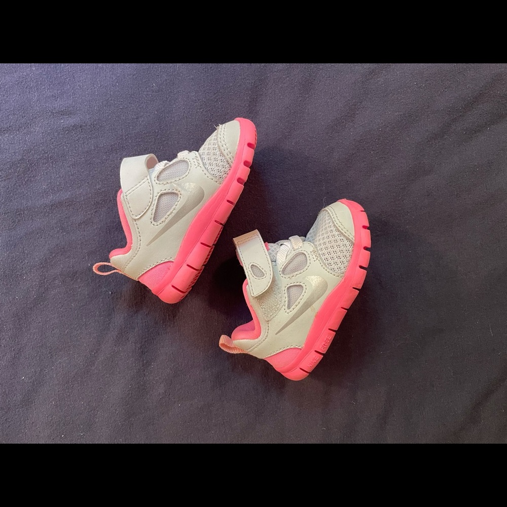 Baby nikes